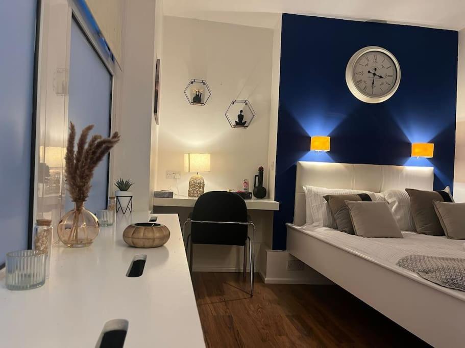 Modern Studio In Barbican Ec1 - Blue - F4 Londra Dış mekan fotoğraf